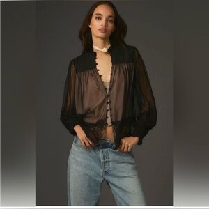 Anthropologie Layered Tulle Puff Sleeve
Lace Blouse Size Small Black/Nude